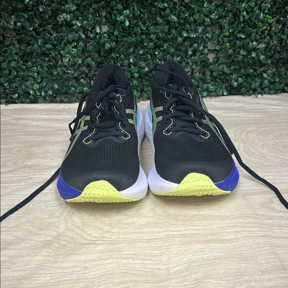 Asics Black and Yellow Athletic Shoes with Sleek Design - Picture 2 of 6